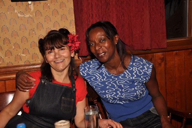 min 2011 11 19 pub 193